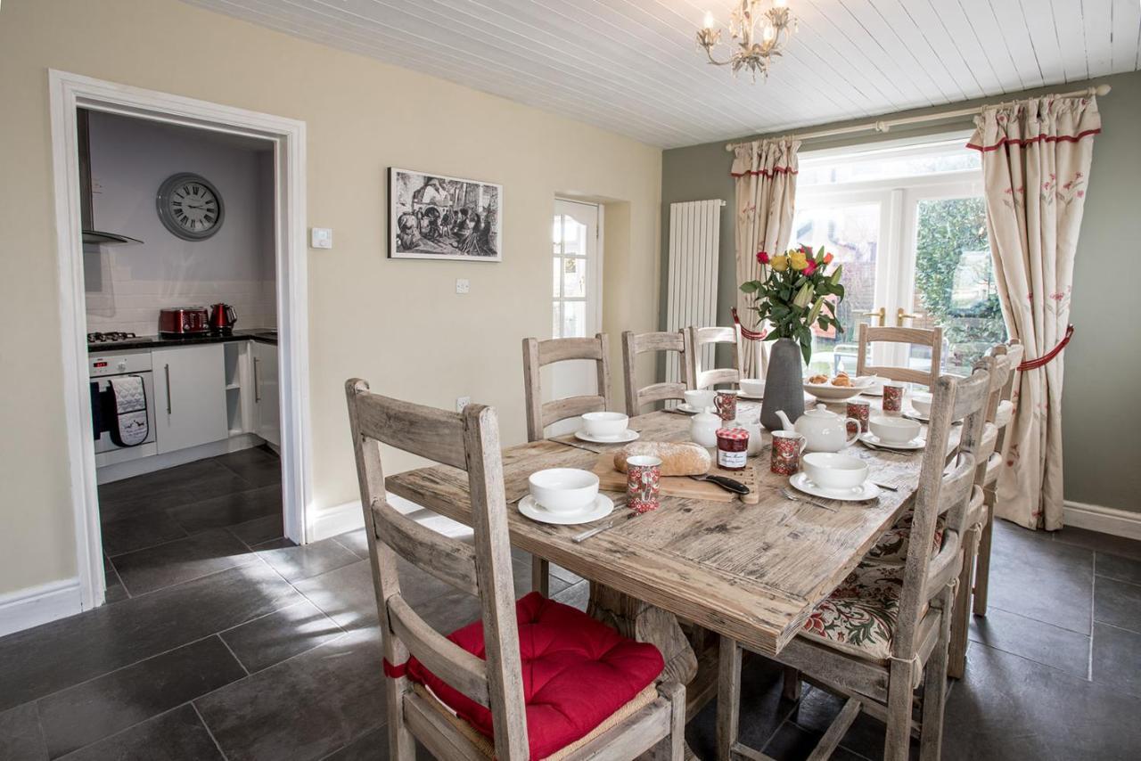 Newly Renovated Old Bakery House In Bath, 3 Bedroom, Free Parking מראה חיצוני תמונה