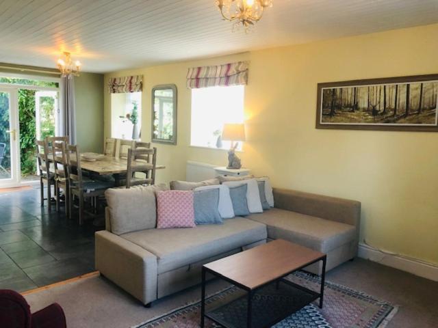 Newly Renovated Old Bakery House In Bath, 3 Bedroom, Free Parking מראה חיצוני תמונה